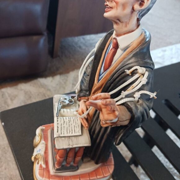 Capodimonte by Rory La Medea Hand Painted Lawyer Barrister with Boots and Gun - Picture 4 of 11